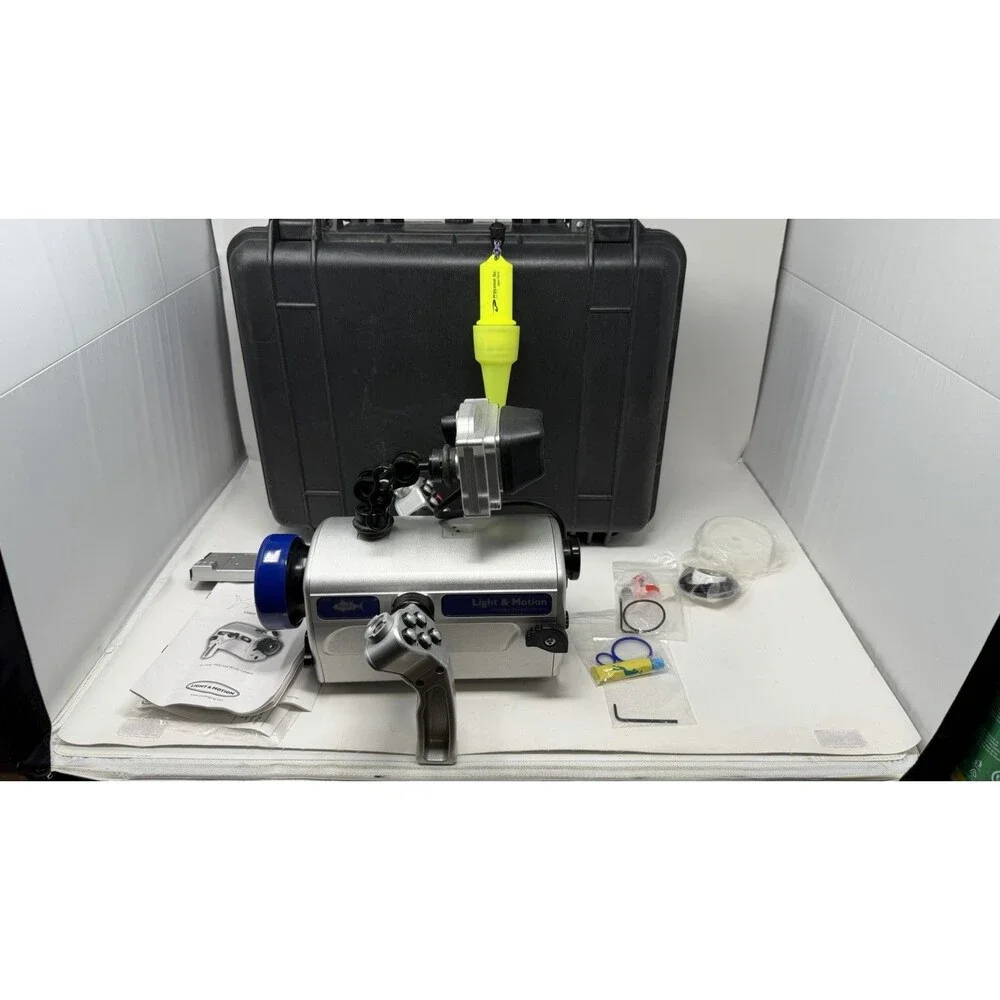 Light & Motion Bluefin V-900 Pro Underwater Housing for Sony V900 & PD100
